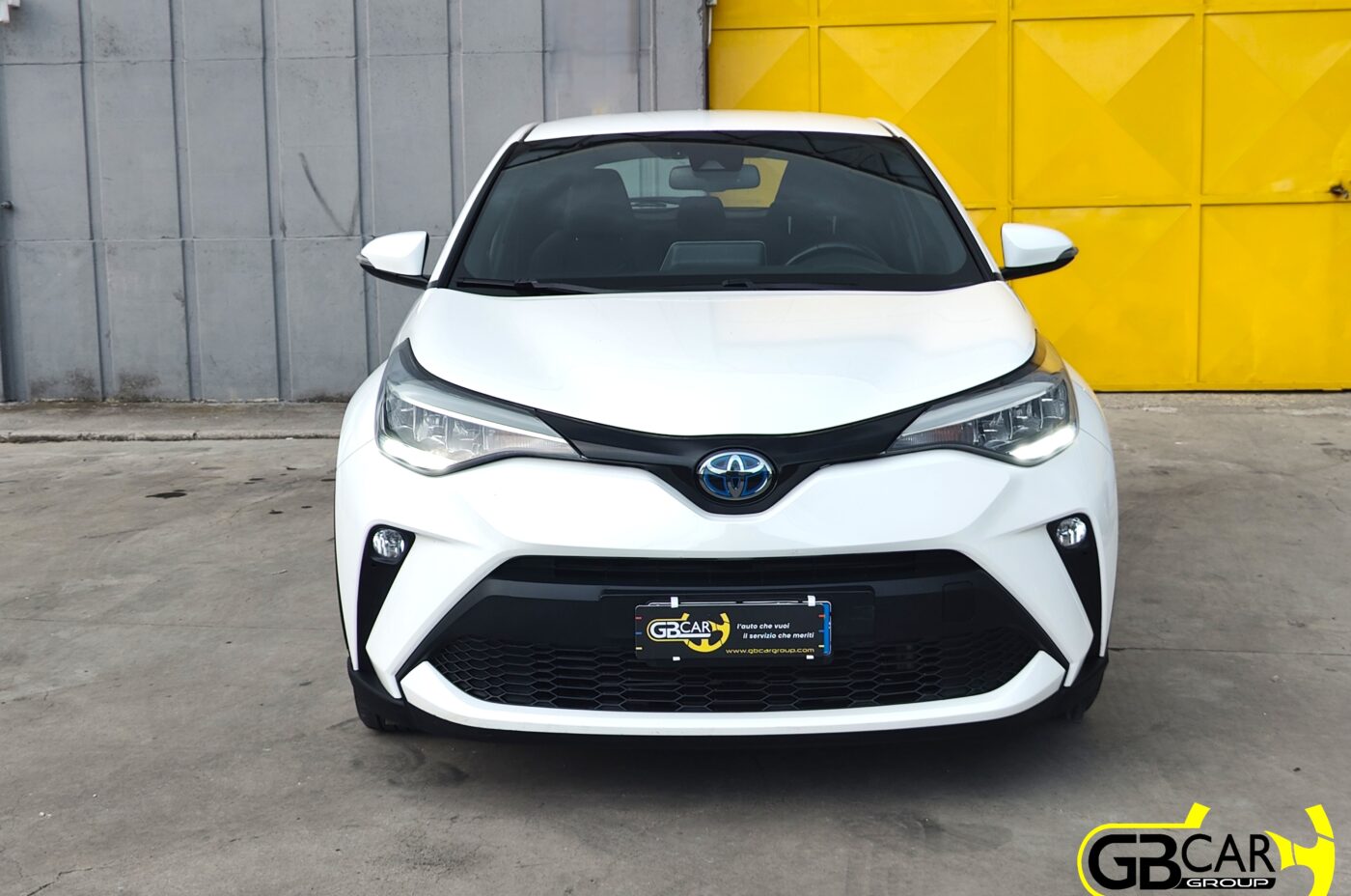 TOYOTA C-HR E-CVT BUSINESS