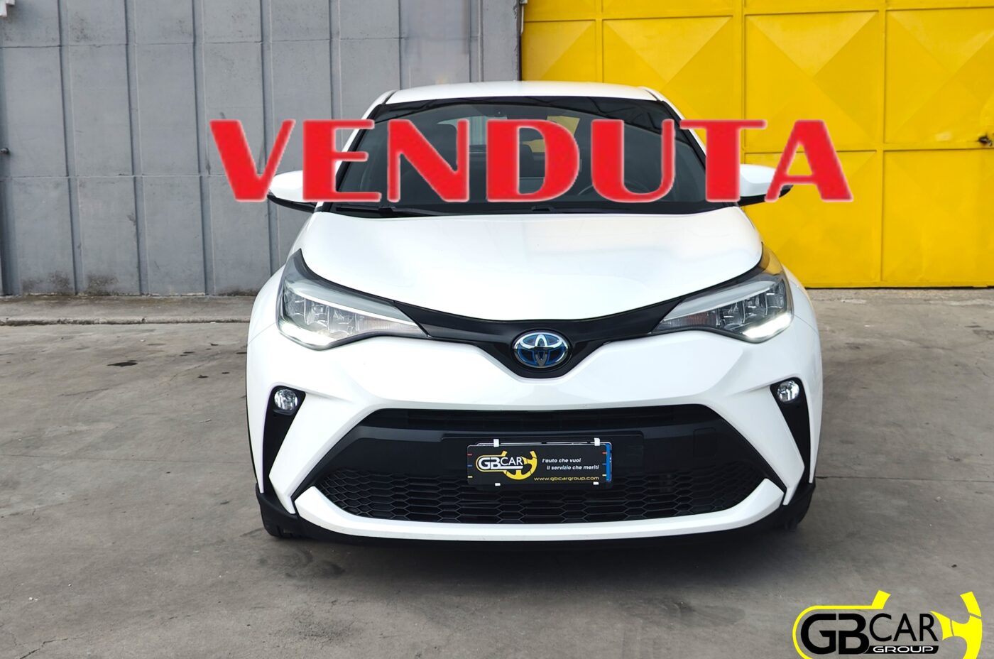 TOYOTA C-HR E-CVT BUSINESS